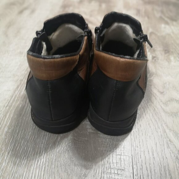 Rieker Anti Stress Ladies Size 39 (8.5 US) Brown & Black Faux Fur Lined Booties - Picture 4 of 12